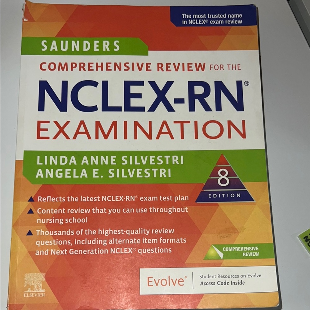 Saunders NCLEX-RN Examination Review Book